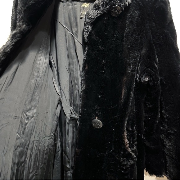 Reserved - Picture 9 of 14